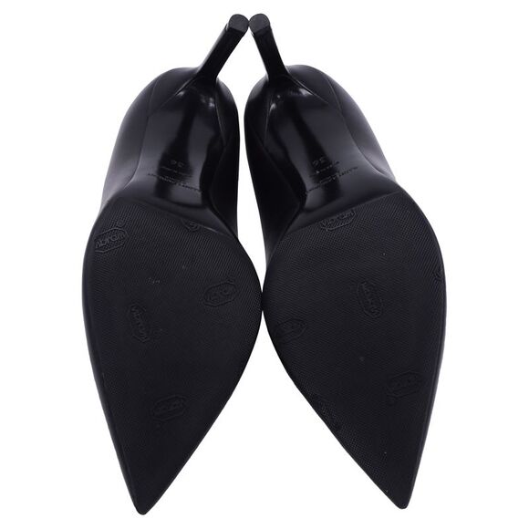Saint Laurent Anja Pointed-Toe Pumps in Black Nappa Calf Leather - Picture 8 of 8